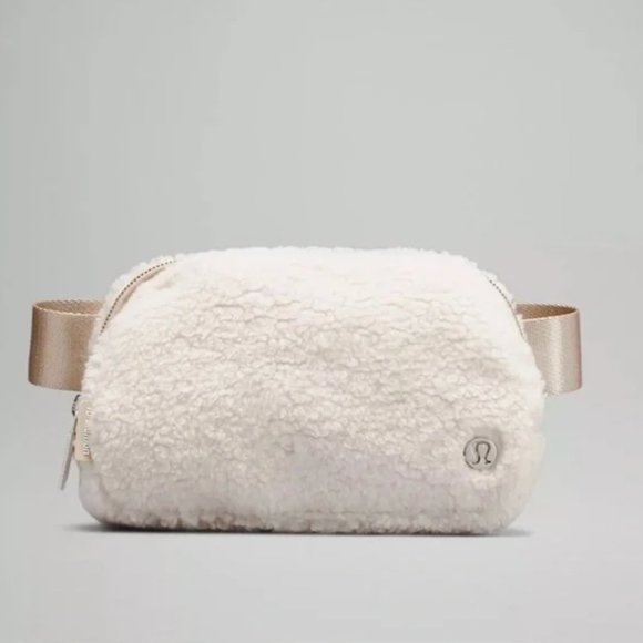 lululemon athletica Handbags - NWT Lululemon Everywhere Belt Bag Ivory Sherpa